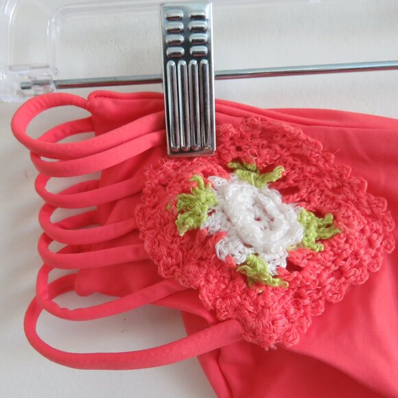 ISABELLA ROSE French Pastry Maui Fit Coral Melon Crochet Bikini Set - Sz S NWT - Picture 12 of 16